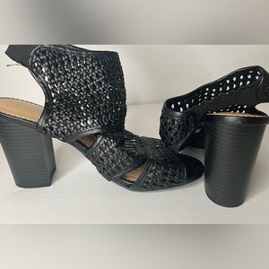 Black open toe Sandals